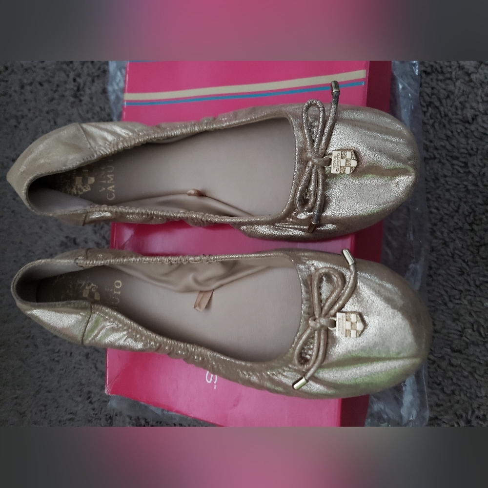 Ballet flats